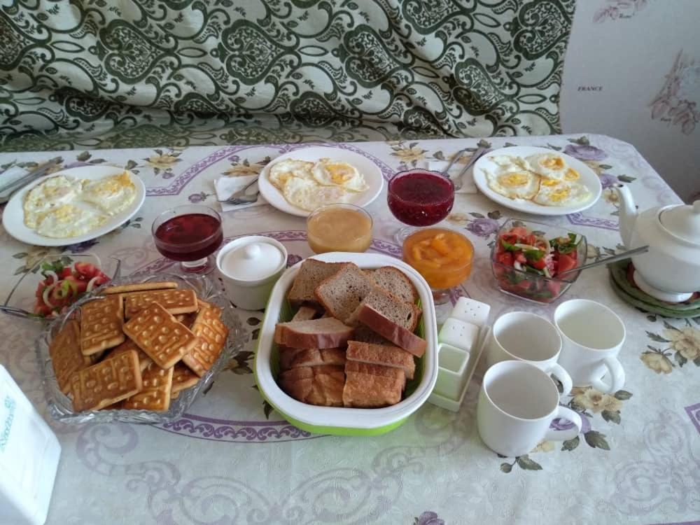 Guest House Etnodom Jalal-Abad Εξωτερικό φωτογραφία